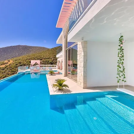 Rosy Dreamy Ultra Luxury Villa